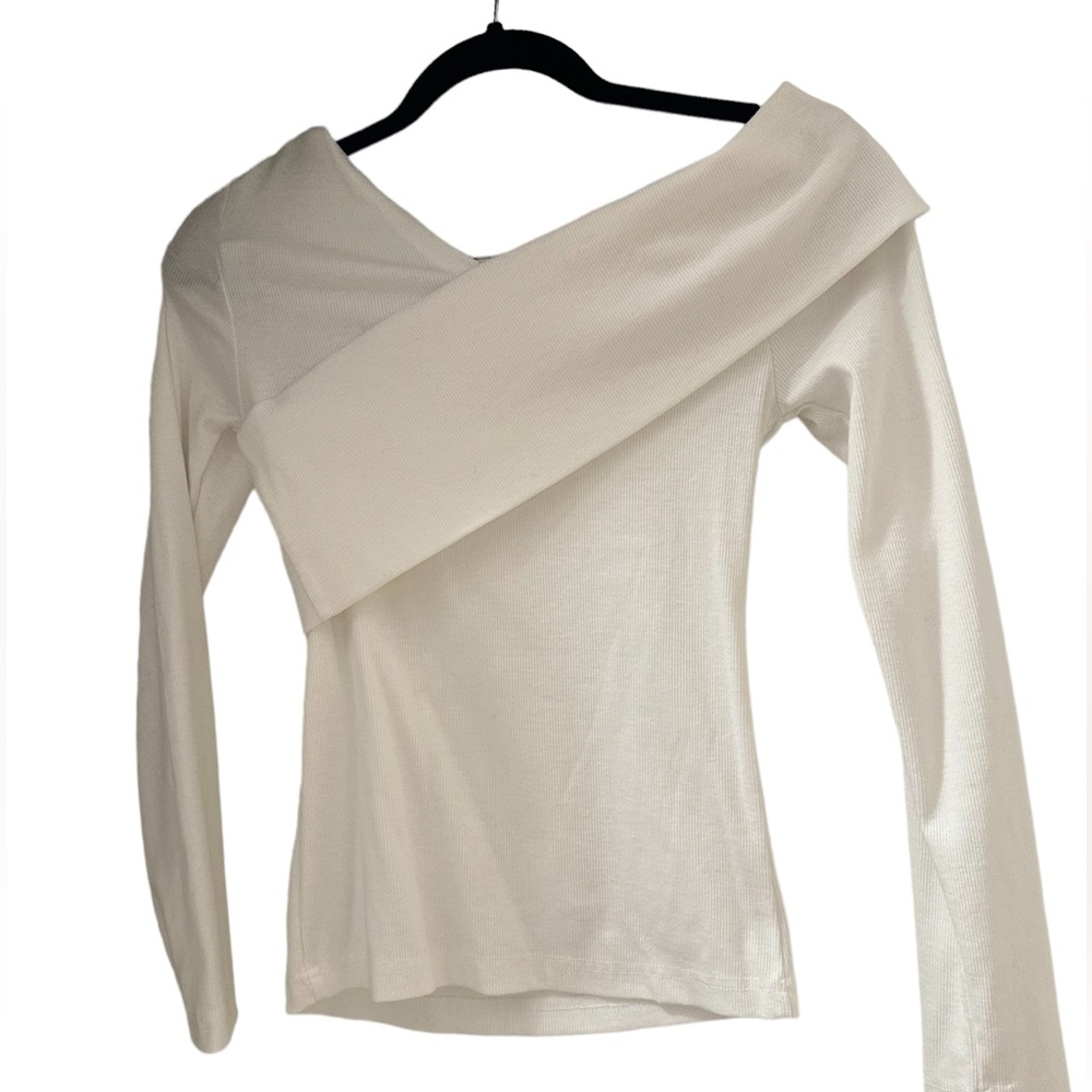 Cross Off Shoulder Deep V Neck Ribbed Knit Slim Wrap Tee Shirt size Medium